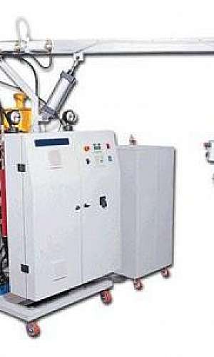 Injetora de PU baixa pressão Injetora de PU baixa pressão