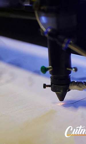 Máquina de corte a laser nacional Máquina de corte a laser nacional