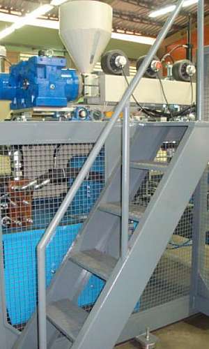 Reparo de sistema de refrigeração para sopradoras em SP Reparo de sistema de refrigeração para sopradoras em SP